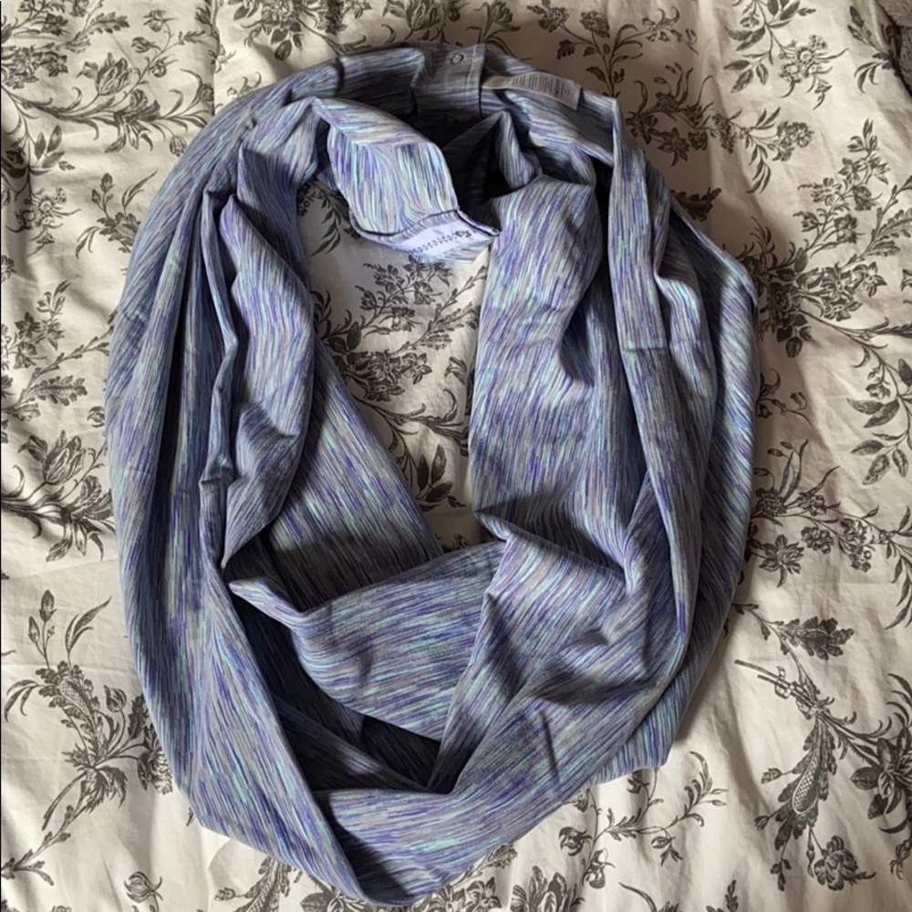Ivivva scarf/Neck warmer